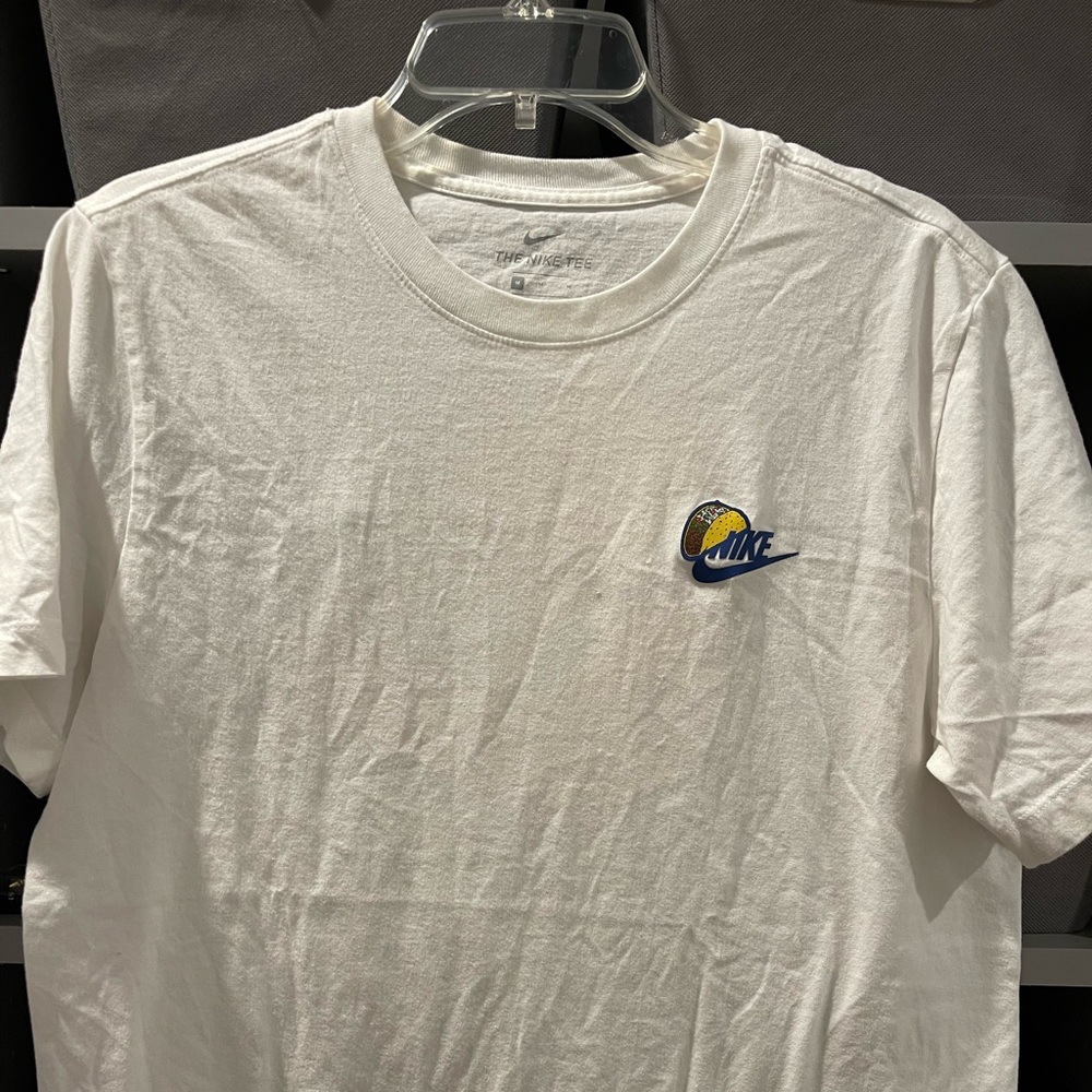 Nike TSHIRT